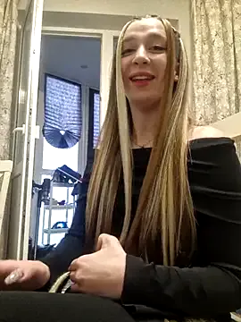 fit_vic – webcam model profile photo Image 10