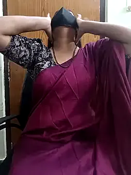 TessaMyst – webcam model profile photo Image 8