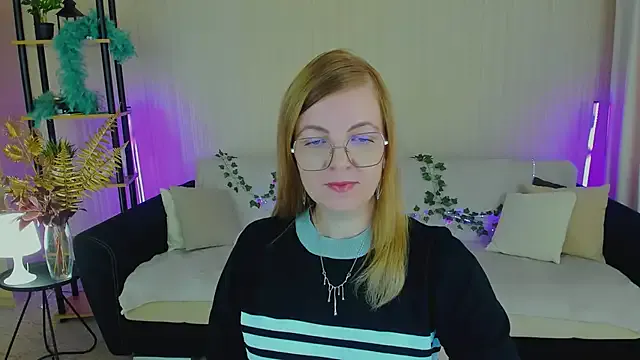 -_MARINA_- – webcam model profile photo Image 8