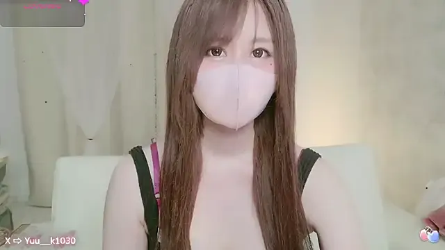 MiraKova – webcam model profile photo Image 16