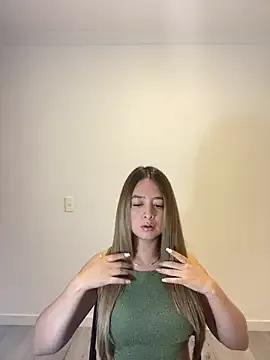 PollyElfi – webcam model profile photo Image 18