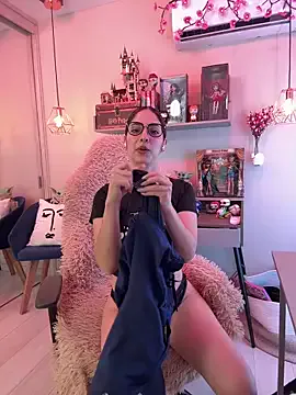 CatalinaDalessio – webcam model profile photo Image 17