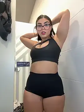 TessaMyst – webcam model profile photo Image 9