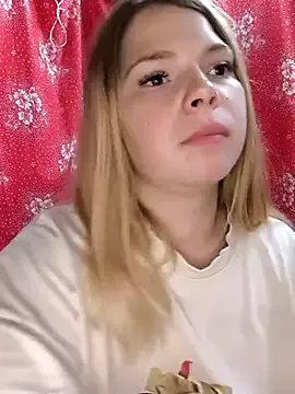 IvyStuart – webcam model profile photo Image 12