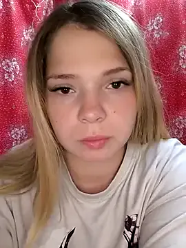 IvyStuart – webcam model profile photo Image 13