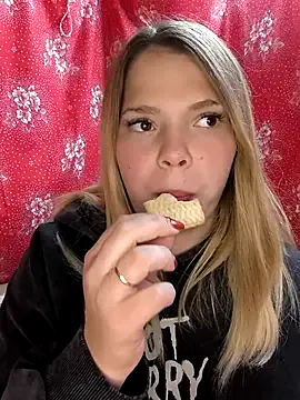 IvyStuart – webcam model profile photo Image 16