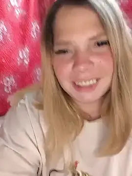 IvyStuart – webcam model profile photo Image 6